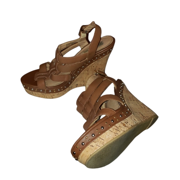 Steve Madden Brown Studded Wedges - Picture 4 of 4